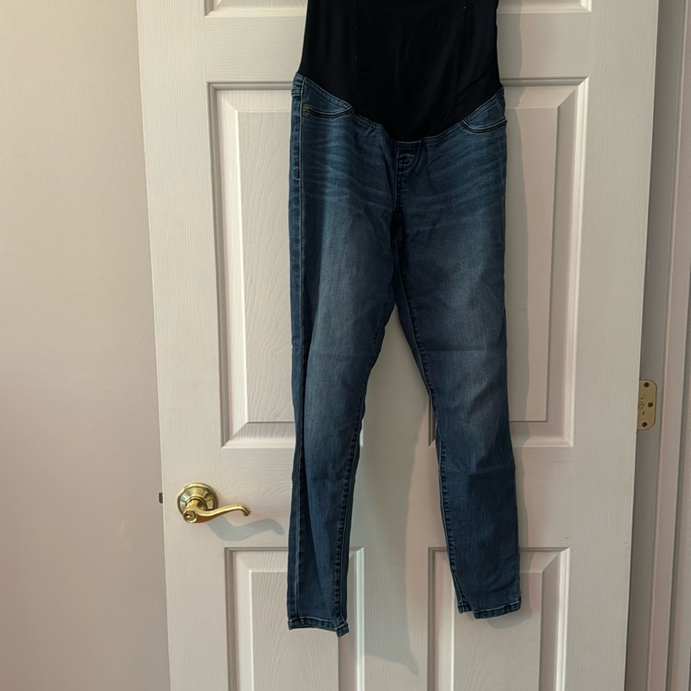 Maternity jeans